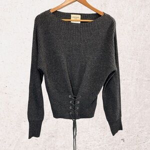 Fantastic Fawn Gray Crew Neck Sweater with Ribbed Texture